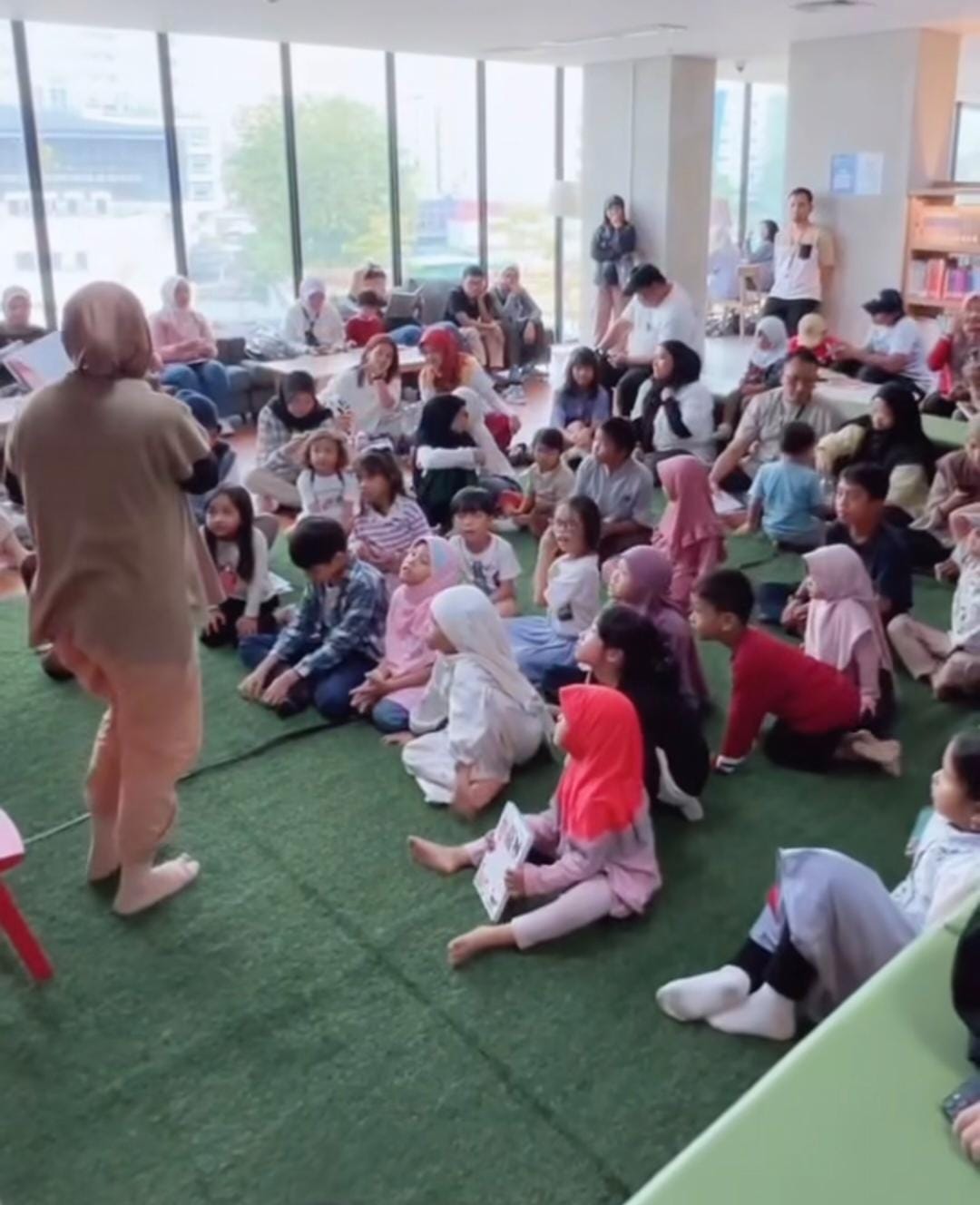 Read Aloud Buku Karya Raya